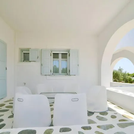 Angel In Paros بيت للعطل